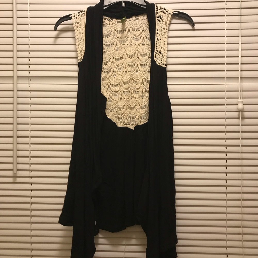 Lace back vest